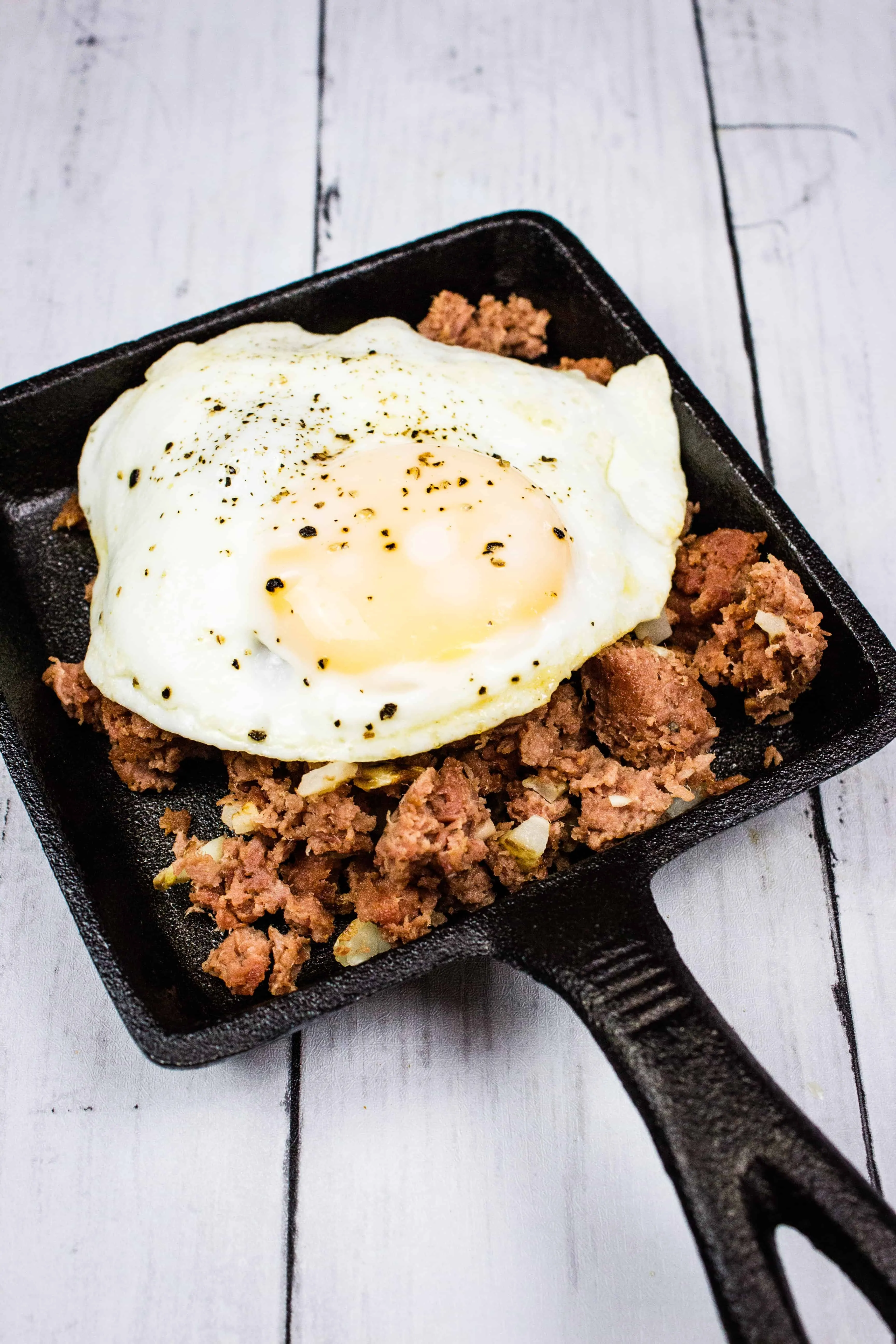 Beefy Breakfast Egg Skillet - Tasty Low Carb
